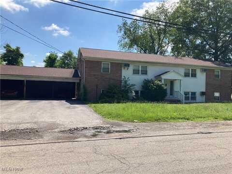 206 Colonial Drive, Youngstown, OH 44505