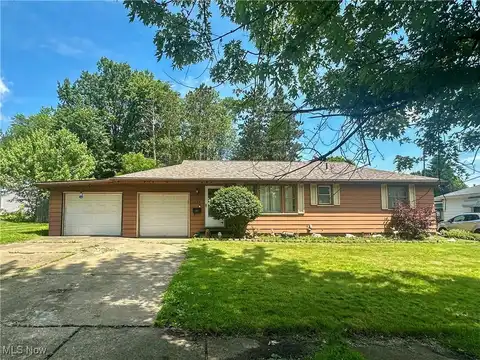 1422 Youll Street, Niles, OH 44446
