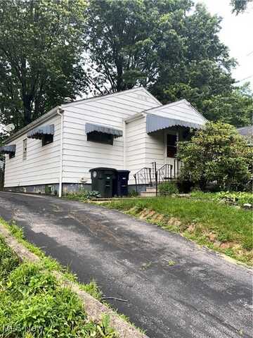 785 Reed Avenue, Akron, OH 44306