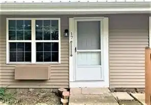1830 Adams Lane, Zanesville, OH 43701