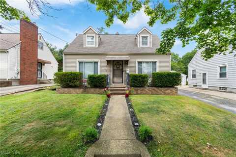705 Triplett Boulevard, Akron, OH 44306