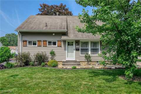 3184 8th Street, Cuyahoga Falls, OH 44221