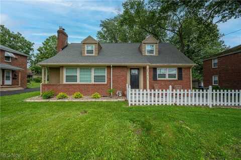 7217 Pennsylvania Avenue, Poland, OH 44514