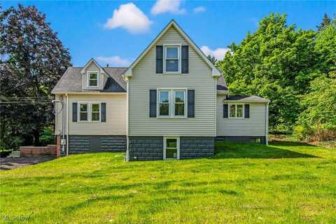 416 N Hambden Street, Chardon, OH 44024