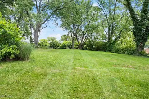 3410 Wales Avenue NW, Massillon, OH 44646