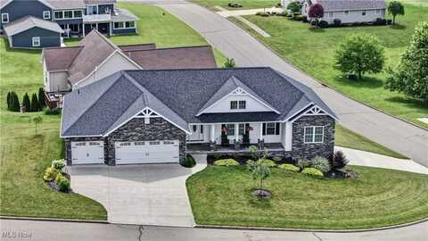 1060 Firman Drive SW, Sugarcreek, OH 44681