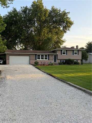 11778 Sharp Drive, Doylestown, OH 44230