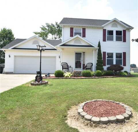 307 Crimson Circle, Campbell, OH 44405