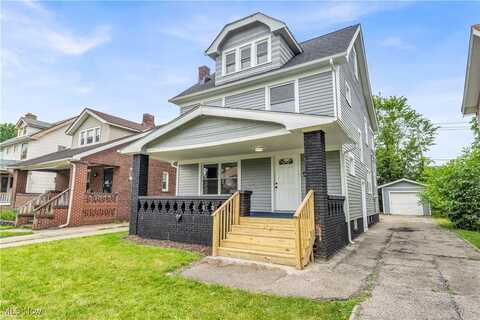 13212 Maplerow Avenue, Garfield Heights, OH 44105