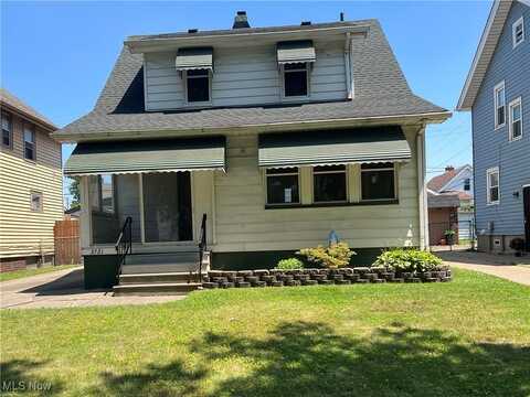 3731 Washington Park Boulevard, Newburgh Heights, OH 44105