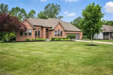 285 Saint Andrews, Cortland, OH 44410