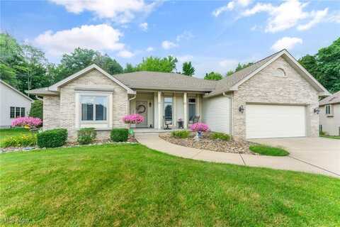 8548 Indian Creek Drive, Poland, OH 44514