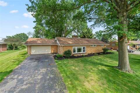 5912 Echodell Avenue NW, North Canton, OH 44720