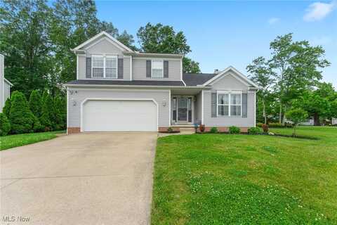 800 Collins Pond Drive, Ravenna, OH 44266