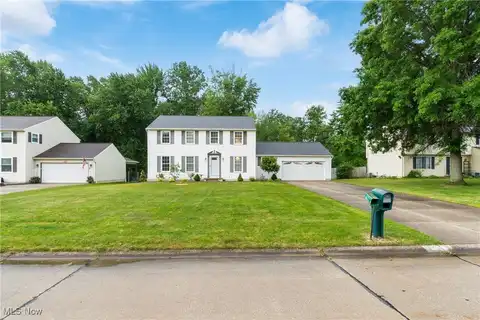4710 Wildflower Drive, North Canton, OH 44720