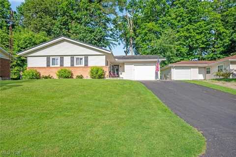 4005 Regentview Street NE, Canton, OH 44705