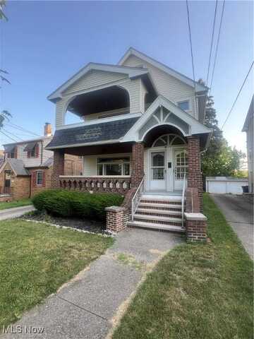 15316 Lydian Avenue, Cleveland, OH 44111