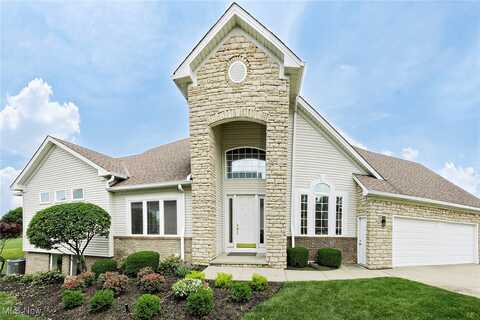 404 E Inverness Drive, Highland Heights, OH 44143