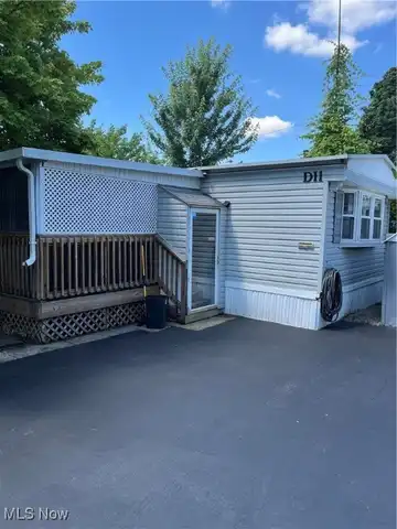9151 Mentor Avenue unit: D11, Mentor, OH 44060