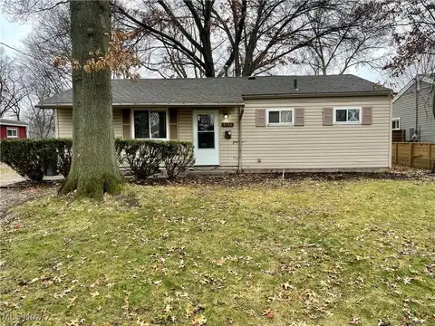1853 Delia Avenue, Akron, OH 44320