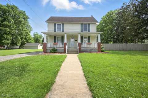 77 W Park Avenue, Hubbard, OH 44425