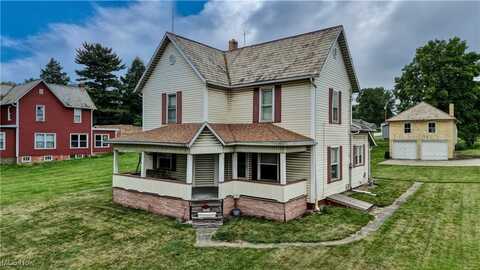 123 Dover Rd NE, Sugarcreek, OH 44681