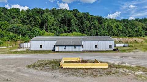6515 State Route 36, Uhrichsville, OH 44682