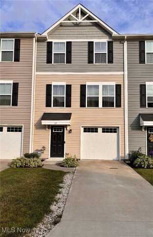 77 Maple Spring Drive, Painesville, OH 44077