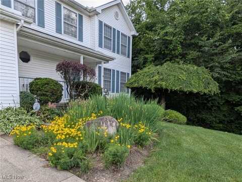 8392 Groveside Drive, Strongsville, OH 44136