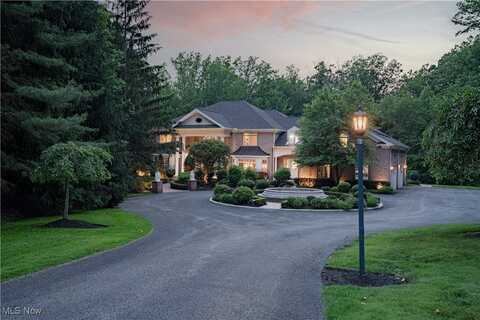 2140 County Line Road, Gates Mills, OH 44040