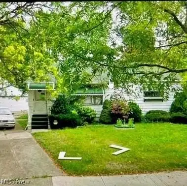 15913 Wingate Road, Maple Heights, OH 44137