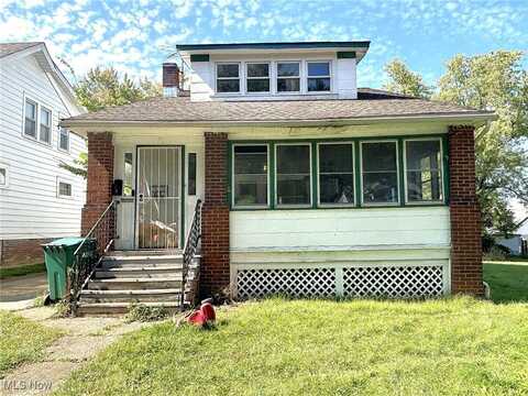5578 Dalewood Avenue, Maple Heights, OH 44137