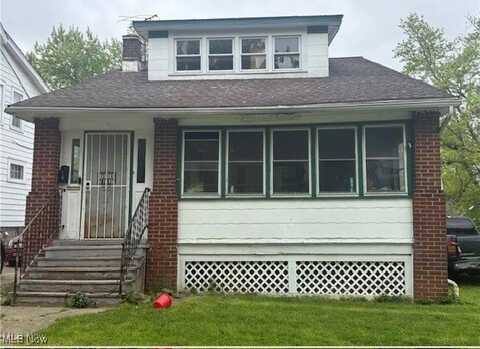 5578 Dalewood Avenue, Maple Heights, OH 44137