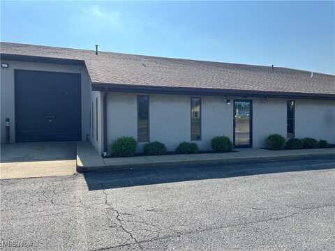 8433 South Avenue unit: 3, Poland, OH 44514