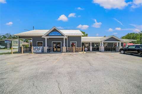 5125 Lake Road E, Geneva, OH 44041