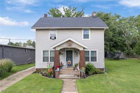 3609 Mahoning Road NE, Canton, OH 44705