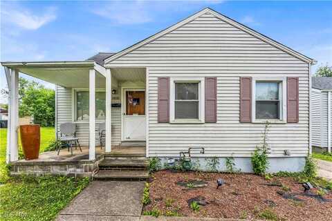 12830 Park Knoll Drive, Garfield Heights, OH 44125