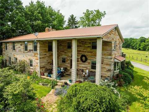 6991 Township Road 555, Holmesville, OH 44633