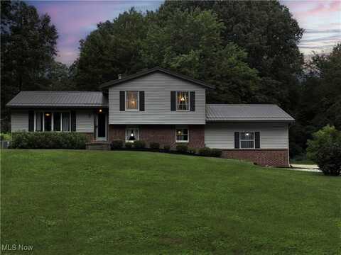 10081 Asbury Road, Mantua, OH 44255