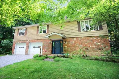 8630 Williams Road, Chardon, OH 44024