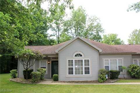 9 Hunters Woods Boulevard unit: B, Canfield, OH 44406