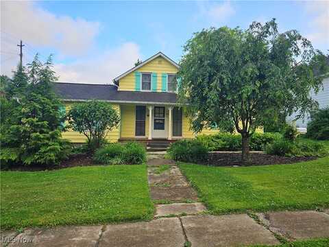 236 S Hambden Street, Chardon, OH 44024