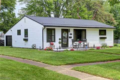 881 Oak Street, Elyria, OH 44035
