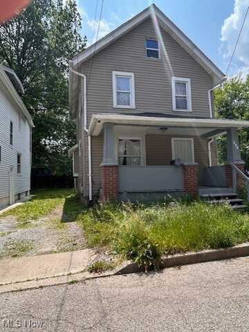 294 Sumner Court, Akron, OH 44311