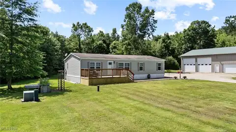 1467 Notman Road, Deerfield, OH 44411
