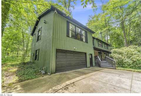 820 Old Spring Road, Copley, OH 44321
