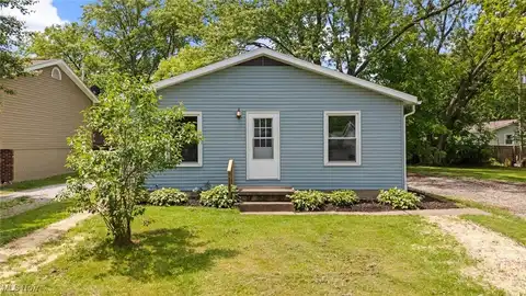 1134 Ridgefield Avenue, Alliance, OH 44601