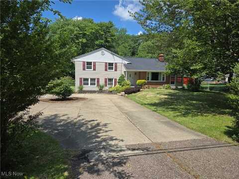 1638 S Cleveland Massillon Road, Copley, OH 44321