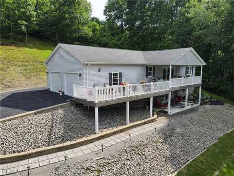 47688 Tomahawk Drive, Negley, OH 44441