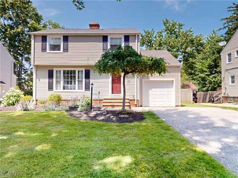 5135 Edenhurst Road, Lyndhurst, OH 44124
